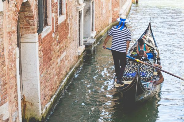 Gondolier i Venedig, Italien